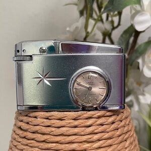 Vintage 60’s CAPRI 17 JEWELS Gas Butane Lighter Cigarette with Clock Collectible